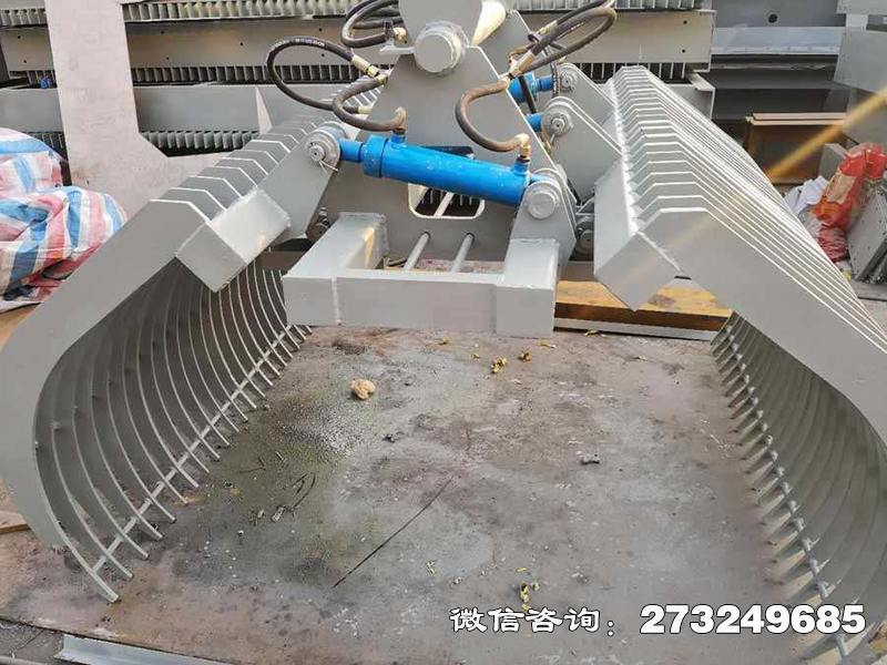 包河水站抓斗式清污机